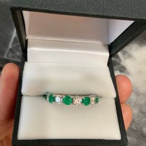 14K White Gold Natural Diamond & Emerald Ring